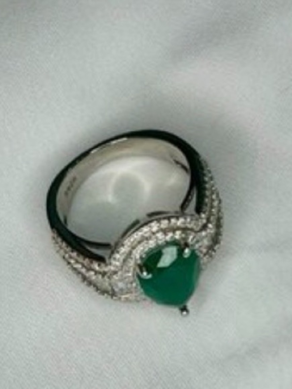 EMERALD GREEN PEAR ON 925  6 3/4 - Picture 8 of 8
